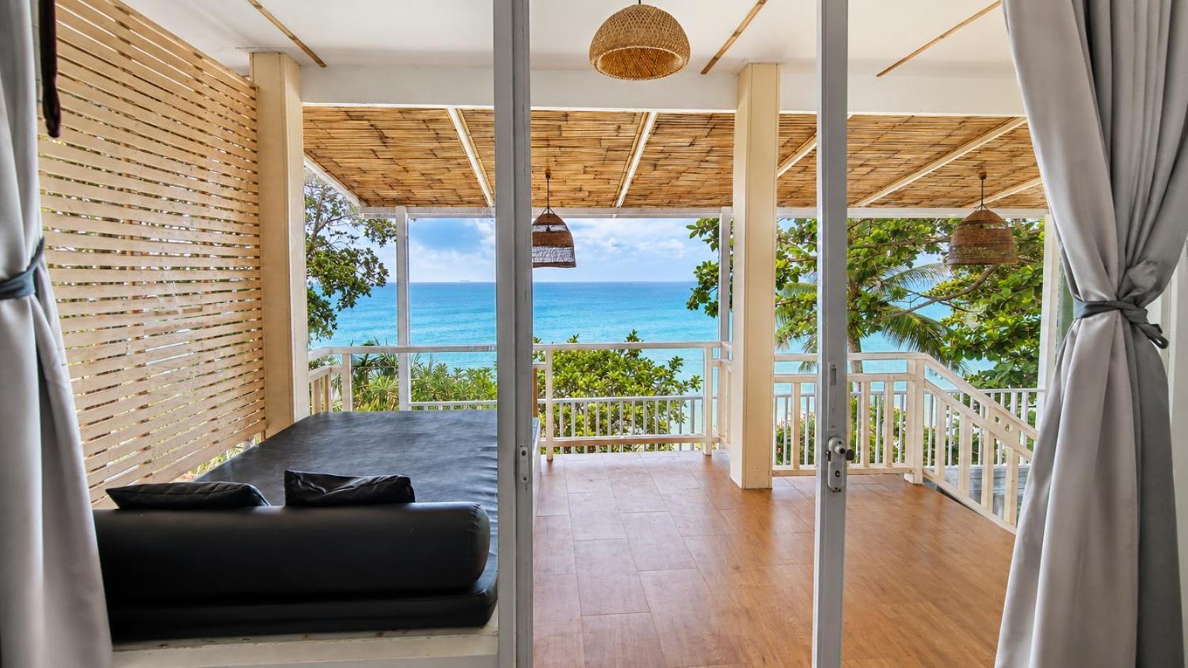Villa Deluxe