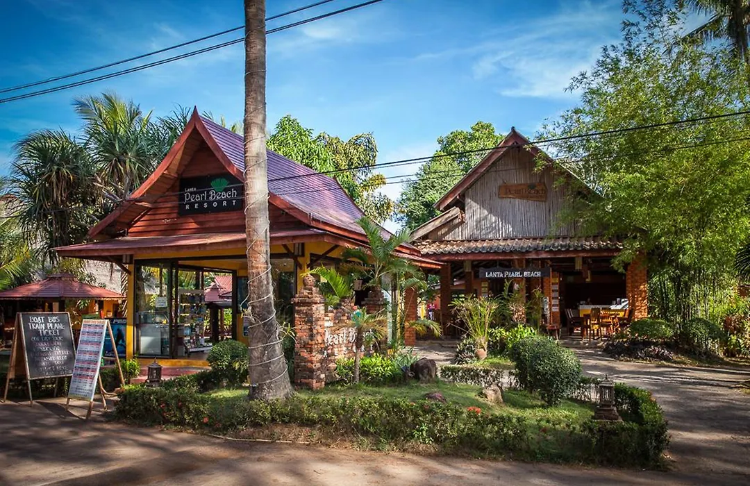 Lanta Pearl Beach Resort-1
